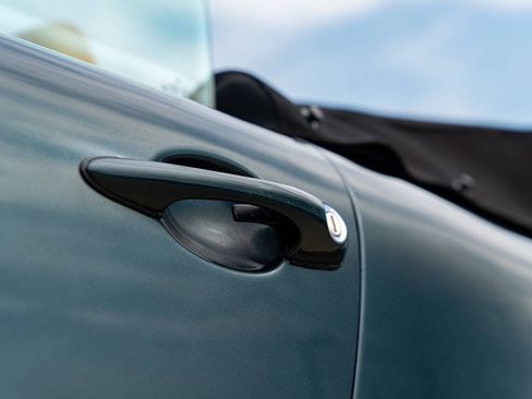 Used 1995 Porsche 911 Cabriolet image 34