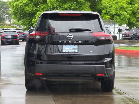 Certified 2025 Nissan Rogue S AWD/4WD image 4
