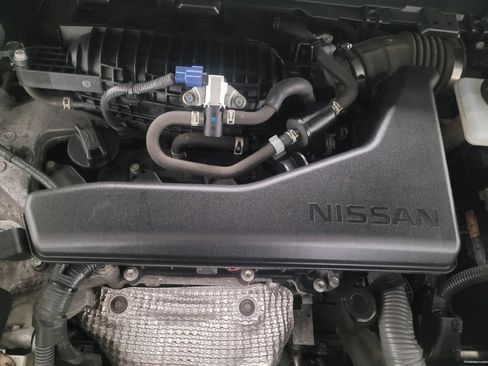 Used 2020 Nissan Rogue SV AWD/4WD image 30