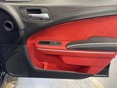Used 2022 Dodge Charger Scat Pack RWD image 6