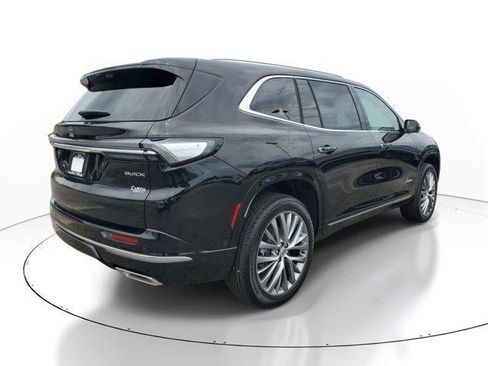 New 2026 Buick Enclave Avenir w/ Super Cruise Package FWD image 3