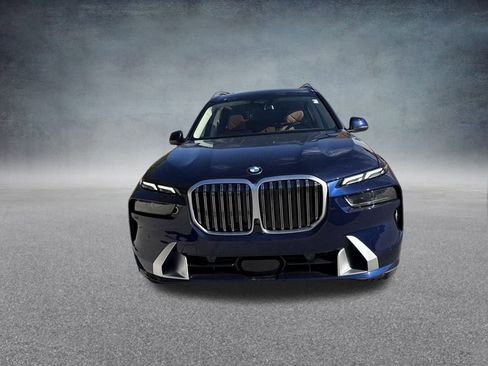New 2026 BMW X7 xDrive40i image 8