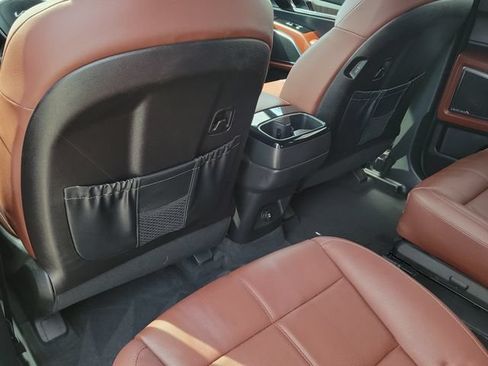 Used 2024 Kia Telluride SX AWD/4WD image 10