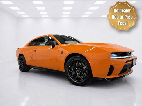 Used 2026 Dodge Charger Scat Pack AWD/4WD image 1