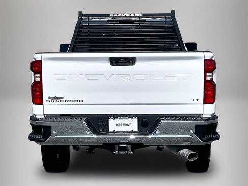 Used 2022 Chevrolet Silverado 2500 LT w/ Convenience Package image 7