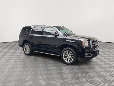 Certified 2020 GMC Yukon SLE w/ SLE Value Package AWD/4WD image 40