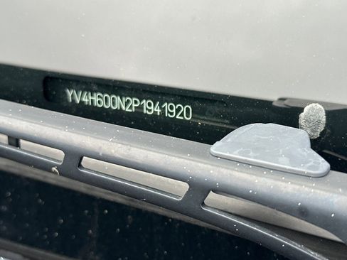 Used 2023 Volvo XC90 T8 Plus w/ Protection Package Premier image 2