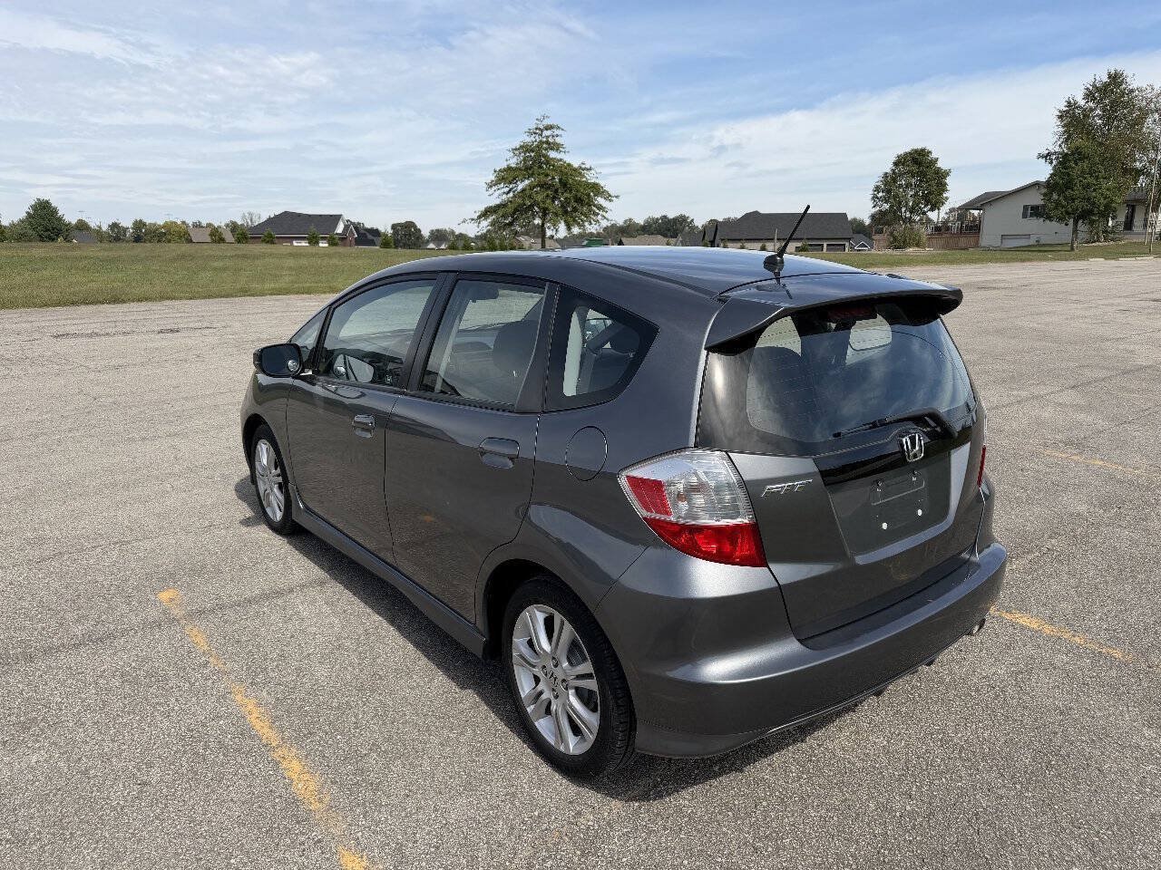 Used 2011 Honda Fit Sport image 4