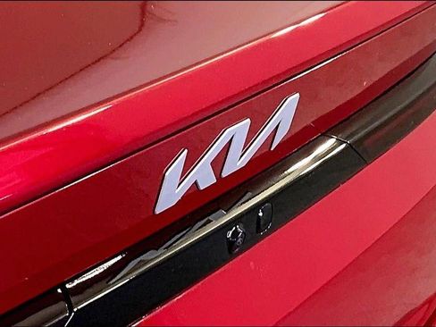 Used 2025 Kia K4 FWD image 29