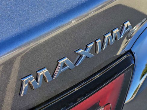 Used 2021 Nissan Maxima 3.5 SV w/ Floor Mat Group image 11