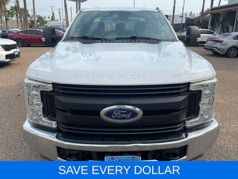 Used 2017 Ford F250 XL w/ Power Equipment Group RWD image 2