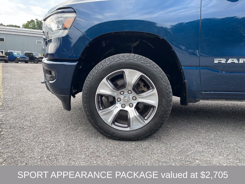 Used 2024 RAM 1500 Laramie AWD/4WD image 5