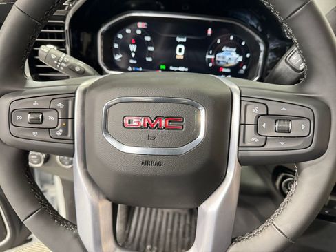 New 2026 GMC Sierra 1500 Elevation image 13