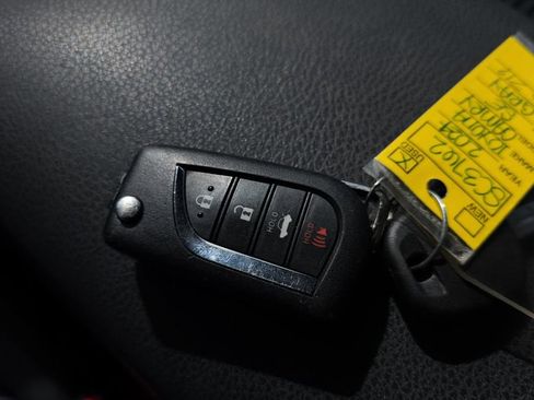 Used 2024 Toyota Camry SE image 36