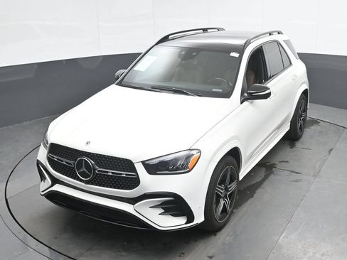 Used 2024 Mercedes-Benz GLE 350 4MATIC image 36