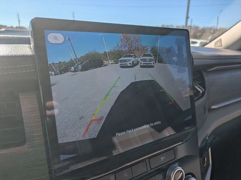 Certified 2024 Ford Expedition Limited image 26