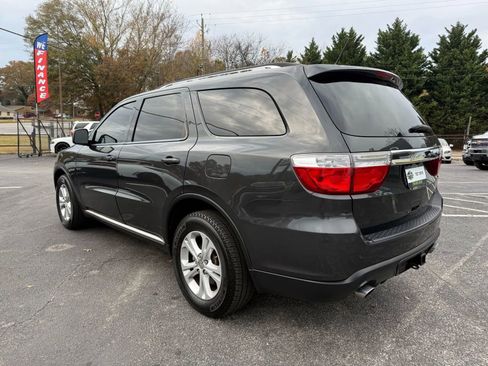 Used 2011 Dodge Durango Crew w/ Trailer Tow Group IV image 4