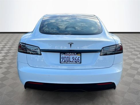 Used 2022 Tesla Model S image 6