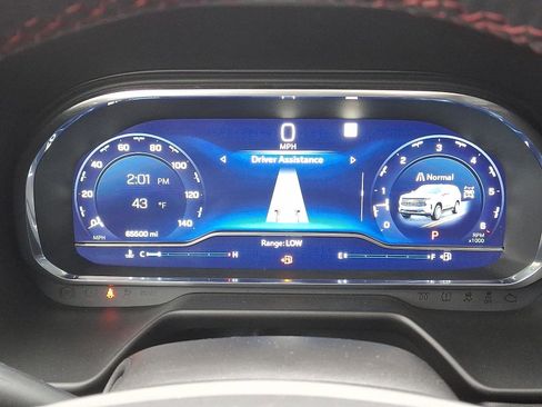 Used 2022 Chevrolet Tahoe RST w/ Sport Performance Package image 20