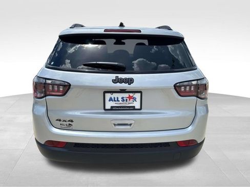 New 2026 Jeep Compass Latitude AWD/4WD image 7