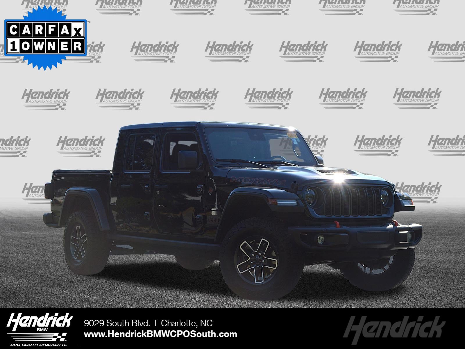Used 2024 Jeep Gladiator Mojave AWD/4WD image 1