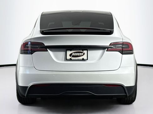 Used 2023 Tesla Model X image 10