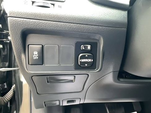 Used 2012 Toyota Corolla S image 11