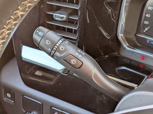 Used 2025 GMC Sierra 1500 SLT image 26