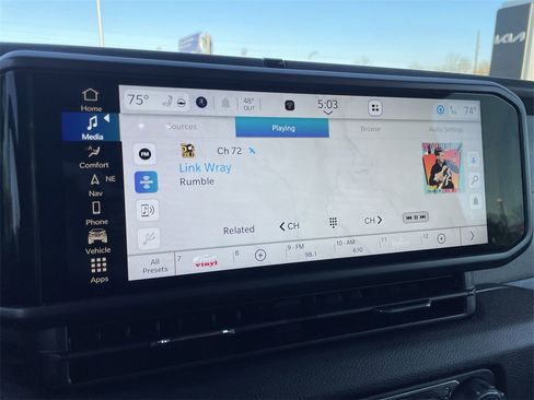 Used 2024 Jeep Gladiator Sport image 11