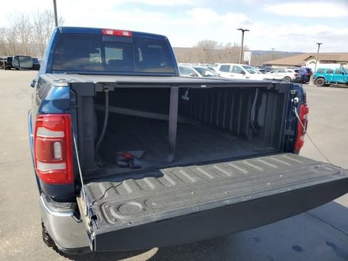 Used 2022 RAM 3500 Laramie AWD/4WD image 10