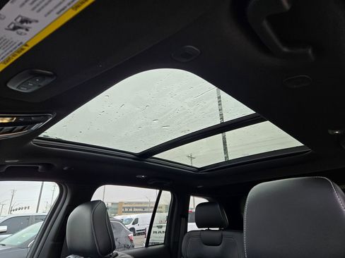 New 2025 Jeep Grand Cherokee Limited image 24