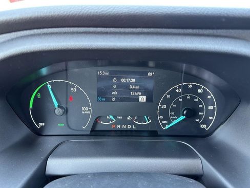 Used 2023 Ford E-Transit Medium Roof image 11