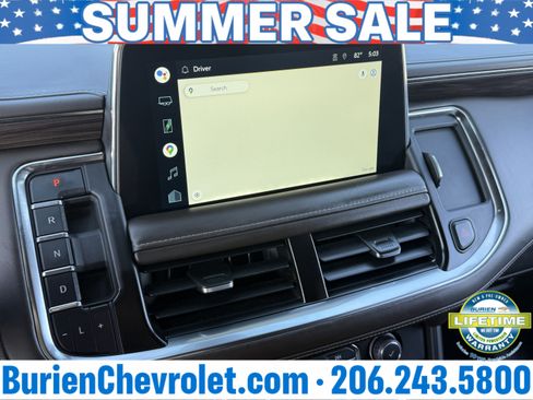 Used 2022 Chevrolet Suburban Z71 w/ Luxury Package AWD/4WD image 16