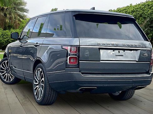 Used 2018 Land Rover Range Rover image 12