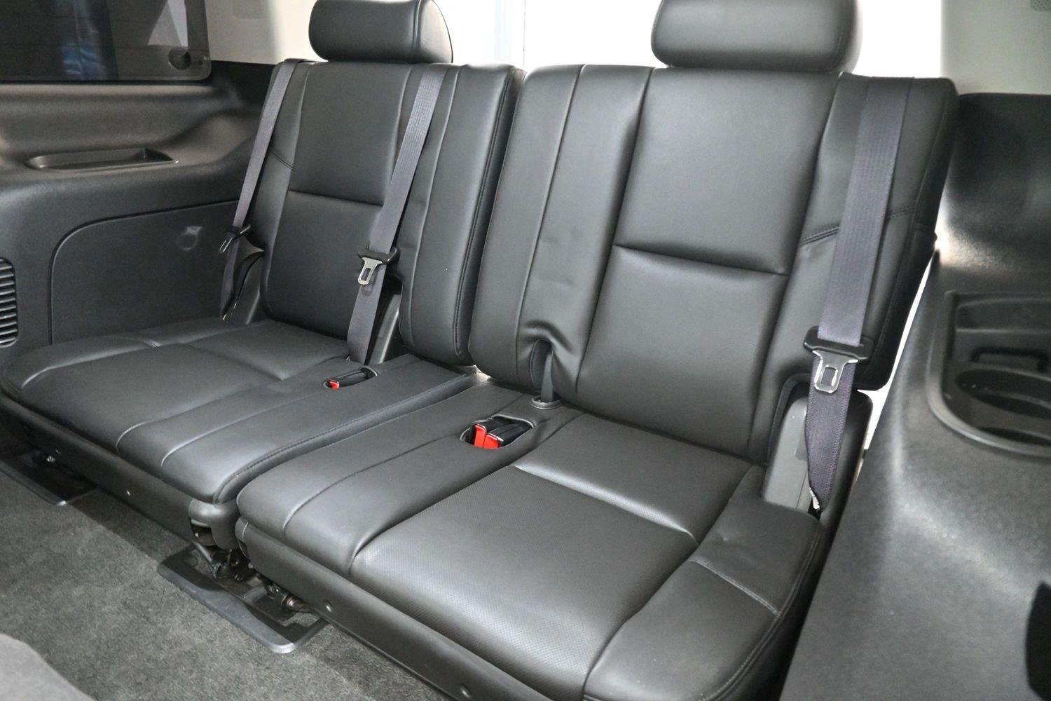 Used 2013 Cadillac Escalade Premium AWD/4WD image 33