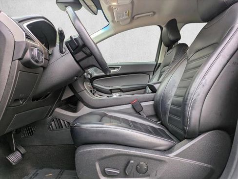 Used 2020 Ford Edge SEL AWD/4WD image 15