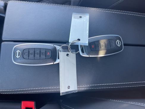 Used 2024 Nissan Rogue Platinum w/ Platinum Premium Package image 39