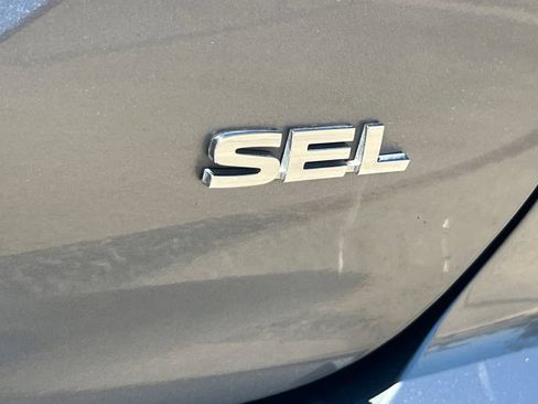 Used 2023 Mitsubishi Outlander SEL FWD image 30
