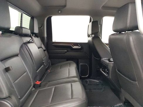 Used 2024 Chevrolet Silverado 3500 LT w/ True North Edition AWD/4WD image 31