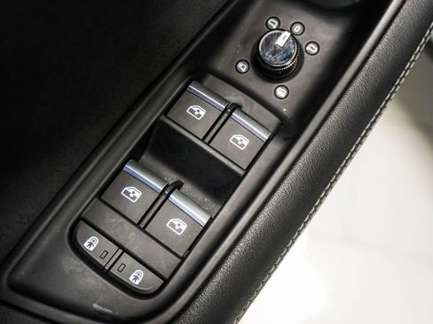 Used 2023 Audi SQ8 Premium Plus image 19