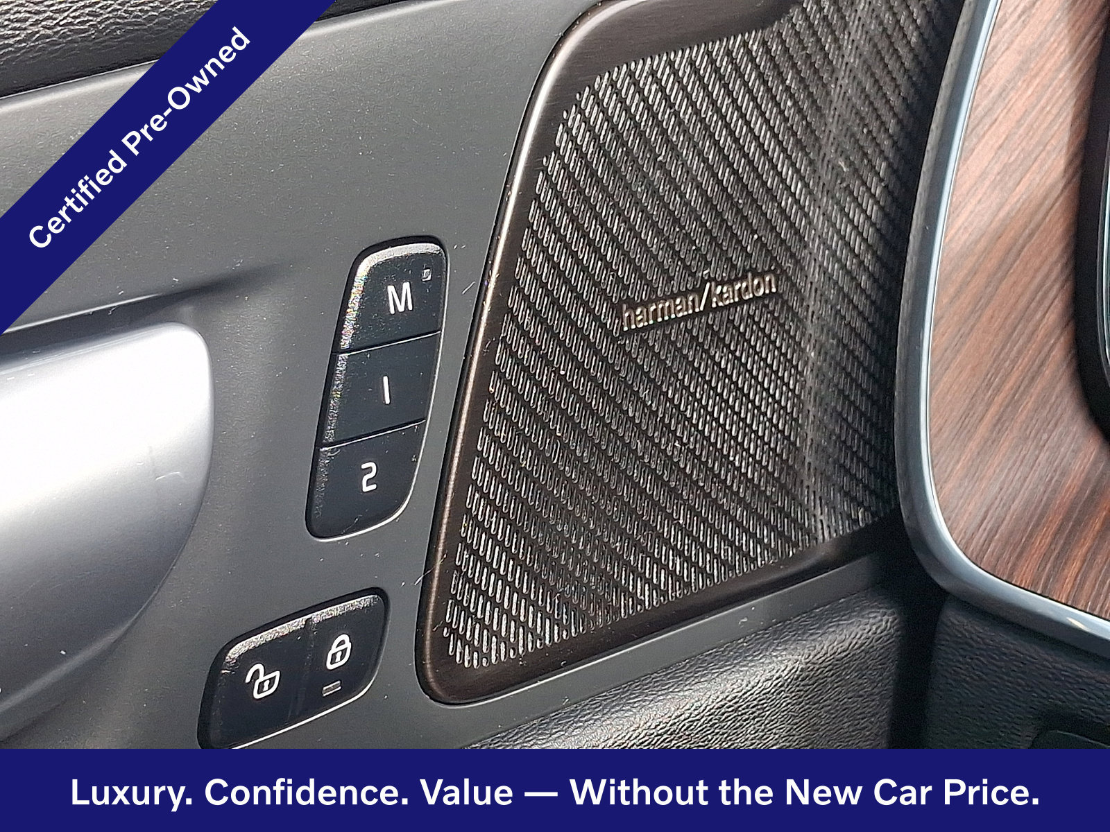 Certified 2023 Volvo XC60 B5 Ultimate w/ Climate Package AWD/4WD image 24