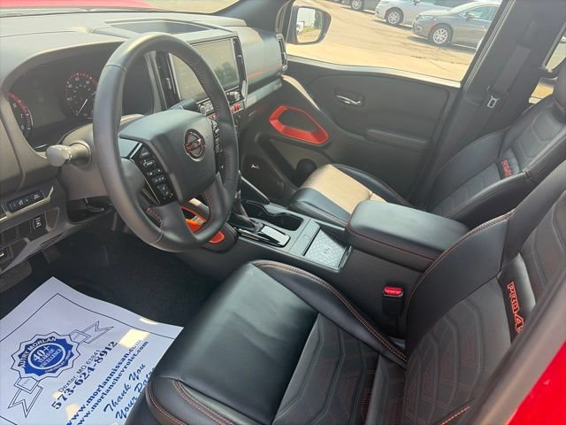 Used 2025 Nissan Frontier PRO-4X w/ Pro Premium Package AWD/4WD image 16