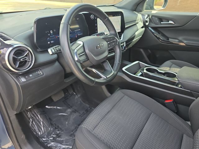 Used 2025 Chevrolet Equinox LT w/ Safety and Technology Package FWD image 10