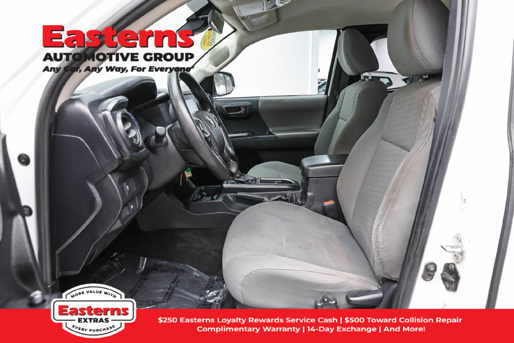 Used 2021 Toyota Tacoma SR RWD image 14
