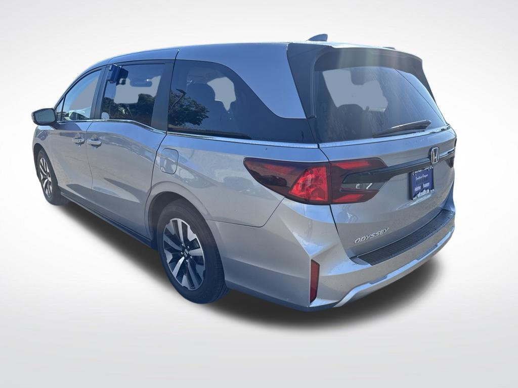 Used 2025 Honda Odyssey EX-L image 5
