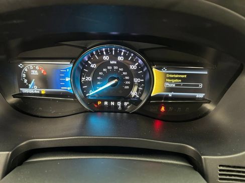 Used 2019 Ford Explorer Sport AWD/4WD image 15