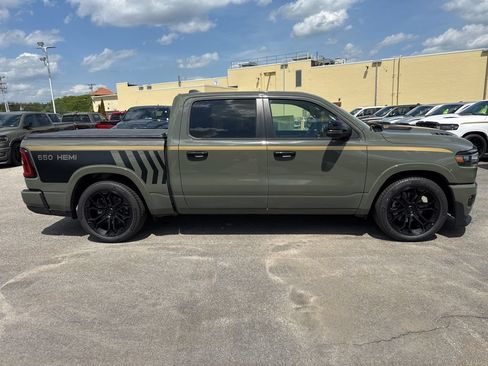 New 2026 RAM 1500 Big Horn AWD/4WD image 8