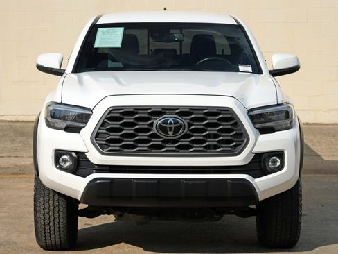 Used 2023 Toyota Tacoma TRD Off-Road w/ Black Out Package (TMS) AWD/4WD image 42