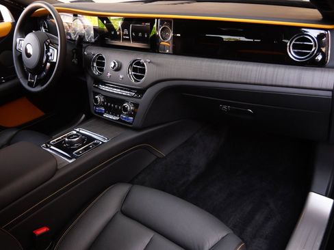 Certified 2022 Rolls-Royce Ghost w/ Ghost Package image 18