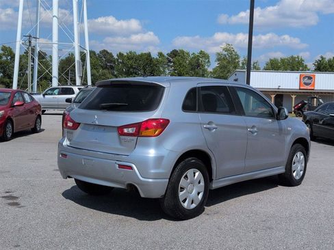 Used 2011 Mitsubishi Outlander Sport ES FWD image 3
